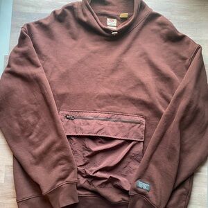 Levi's Brown Turtleneck Sweatshirt Cozy Cotton Blend
